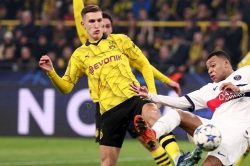 Dortmund, Nico Schlotterbeck, kontrak, Schlotterbeck, Real Madrid, Bintang Dortmund Siap Teken Kontrak Baru, Pintu ke Madrid Tetap Terbuka
