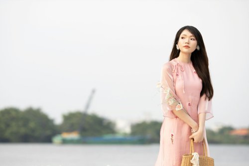 Mengapa Perempuan Mudah Insecure dengan Perasaannya Sendiri?