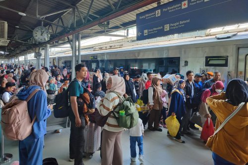 Tiket Kereta Mudik Lebaran 2026 Ludes Bertahap, Simak Jadwal Pemesanan dan Tips Agar Tak Kehabisan