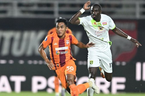 Borneo FC, Persebaya, Liga 1 2024-2025, Borneo FC vs Persebaya, Hasil Liga 1, hasil Borneo FC vs Persebaya, Hasil Borneo FC Vs Persebaya: Skor Kacamata di Babak Pertama