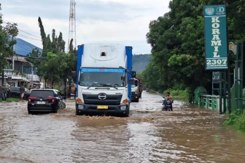 BPBD: Hujan Lebat Picu Banjir dan Longsor di 8 Kabupaten/Kota Banten