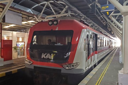 Jadwal KA Prameks Jogja-Kutoarjo PP 18 Desember 2025 dari Pagi sampai Malam