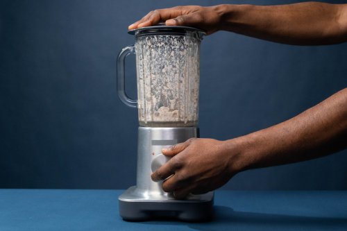 Cara Termudah Membersihkan Blender, Tinggal Tekan Tombol