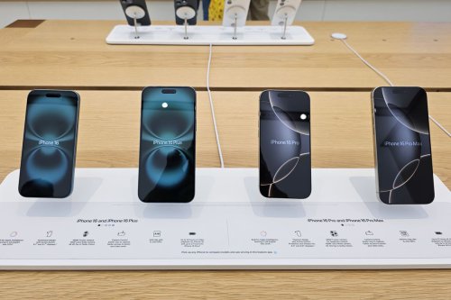 Bocoran harga iPhone 16e di Indonesia, Bocoran harga iPhone 16 di Indonesia, Bocoran harga iPhone 16 Plus di Indonesia, Bocoran harga iPhone 16 Pro di Indonesia, Bocoran harga iPhone 16 Pro Max di Indonesia, Akhirnya, iPhone 16 Dijual di Indonesia 11 April