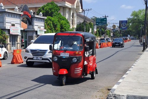 Wali Kota Solo Geram Bajaj Online Tetap Beroperasi Meski Sudah Dilarang: Ngeyel, Angel