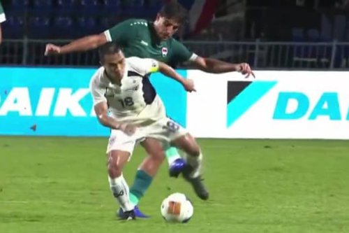 Hasil Thailand Vs Irak 0-1: Momen Chanathip Songkrasin Terkena Tekel Horor