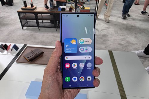 Layar Depan Samsung Z Fold 7 Kini Layaknya HP "Normal"
