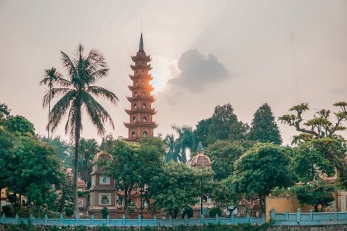 Hanoi Vietnam Dilanda Panas Ekstrem 41 Derajat Celsius, Ini Destinasi Sejuk Favorit Wisatawan