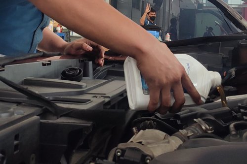Pakai Oli Palsu, Mesin Bisa Berkerak dan Berlumpur