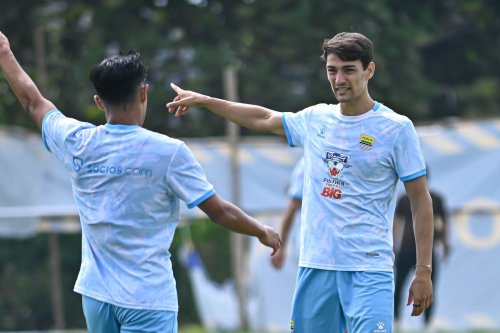 Aksi Eks Como 1907 Federico Barba di Latihan Persib, Dapat Pengakuan Rekan Satu Tim