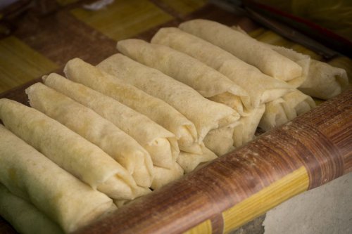 Trik Bikin Kulit Lumpia Lentur dan Tidak Mudah Robek dengan 4 Bahan