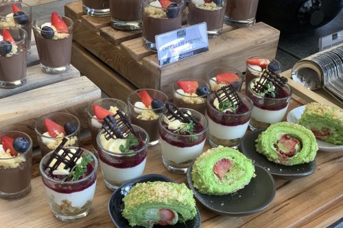 Sarapan di Buffet Hotel, Apakah Boleh Membungkus Makanan?