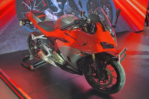 QJMotor SRK 250 RA, Kawasaki Ninja 250, Perbandingan QJMotor SRK 250 RA dan Kawasaki Ninja 250