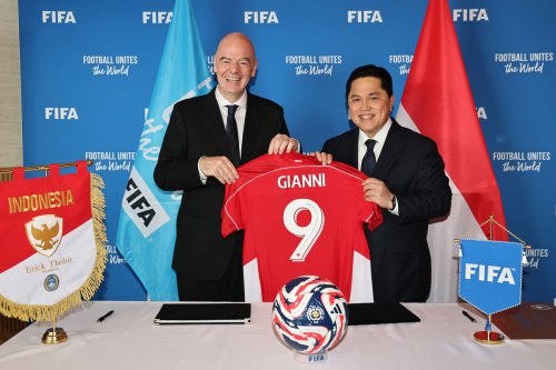 Presiden FIFA Jumpa Erick Thohir dan Mirwan Suwarso di Milan, Ada Apa?