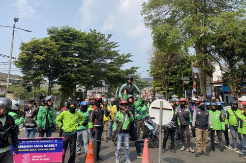 Pengemudi Ojol Unjuk Rasa di Kemenhub dan DPR RI, Ini Tuntutan Utamanya