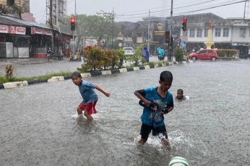 BMKG Ingatkan Hujan Petir Berpotensi Landa Sejumlah Wilayah Pantai Barat Selatan Aceh, Ini Daftar Wilayahnya