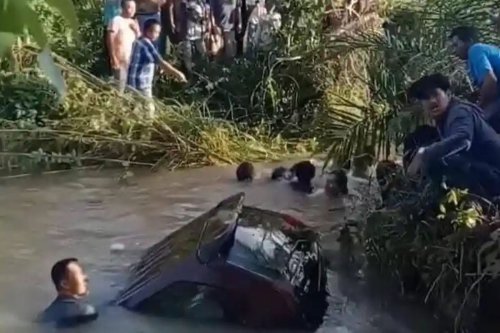 Kronologi Mobil Travel Terjun ke Sungai di Musi Rawas, Dua Orang Tewas