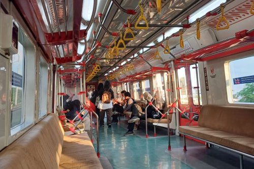 Stasiun Yogyakarta (YK), Stasiun Lempuyangan (LPN), Stasiun Maguwo (MGW), Stasiun Brambanan (BBN), Stasiun Srowot (SWT), Stasiun Klaten (KT), Stasiun Ceper (CE), Stasiun Delanggu (DL), Stasiun Gawok (GW), Stasiun Purwosari (PWS), Stasiun Solo Balapan (SLO), Stasiun Solo Jebres (SK), Stasiun Palur (PL), Jadwal KRL Jogja-Solo Pekan Ini 9-15 Juni 2025 ke Arah Solo