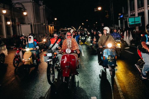 halloween, pelumas, pengendara motor, komunitas motor, ipone, Rayakan Halloween Bareng Komunitas Motor