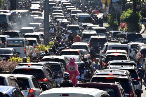 Macet di Tempat Wisata Saat Libur Lebaran, Hindari Penggunaan Klakson Berlebihan
