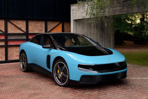 Desainer iPhone Bikin Mobil Ferrari Listrik, Hasilnya Tuai Kritikan