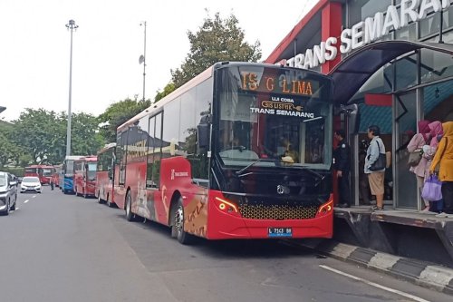 krisis energi, kenaikan harga BBM, motor listrik, mobil listrik, Krisis Energi Bisa Ubah Pola Mobilitas di Indonesia