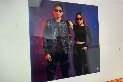 Top 20+ Prompt Gemini AI Foto Studio Bareng Pasangan yang Keren, Tinggal &ldquo;Copas&rdquo;