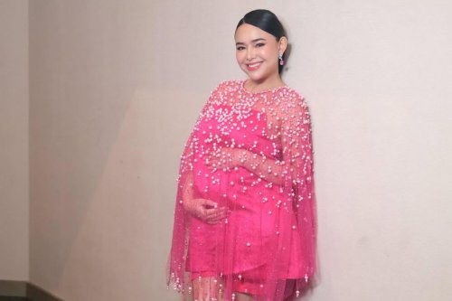 Top 5+ Style Amanda Manopo Pamerkan Baby Bump, Memukau Serba Pink