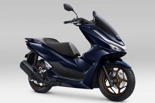 warna baru, PCX 160, Honda PCX 160, AHM Segarkan PCX 160 dengan Warna Baru, Harga mulai Rp 34 Jutaan