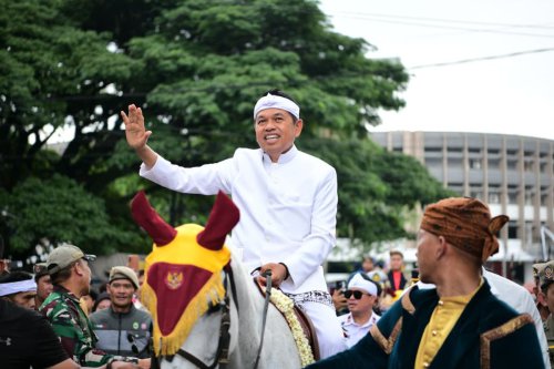 Dedi Mulyadi, gubernur jawa barat, desa, tokoh adat, Dedi Mulyadi Prihatin Hilangnya Tokoh Adat di Desa: Kalah Pamor dengan Orangtua Dulu