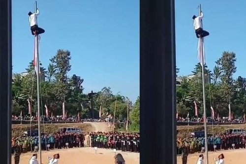 Tali Tiang Bendera Macet, Pemuda di Ponorogo Nekat Memanjat Tiang Saat Upacara HUT RI