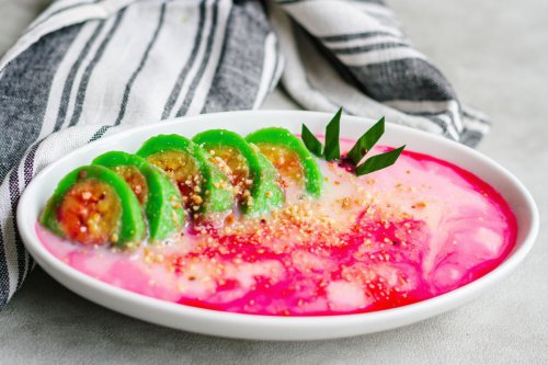 resep es pisang ijo, es pisang ijo makassar, cara membuat es pisang ijo sederhana, cara membuat es pisang ijo enak dan lembut, es pisang ijo berasal dari, Resep Es Pisang Ijo, Dessert Manis Segar Khas Makassar