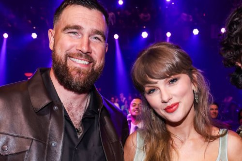 Momen Taylor Swift dan Travis Kelce Jadi Sorotan, Tuai Beragam Reaksi