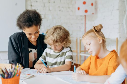 Kursus Tambahan untuk Anak Diminati Orangtua, Edukasi Jadi Prioritas
