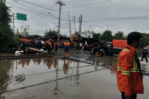 Top 82+ Kereta Dibatalkan Akibat Banjir, Refund Tiket KAI Tembus Rp 3,5 Miliar