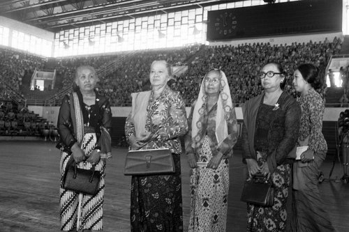 Tak Hanya Lomba dan Upacara, Ini 12 Ide Kegiatan Hari Ibu 2025 di Sekolah