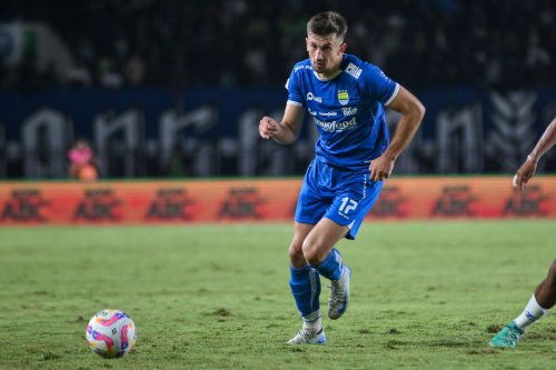 Persis Solo, Persis, Super League, Mateo Kocijan, Peter de Roo, kocijan, gelandang asal kroasia, Tak Kunjung ke Persis Solo, Mateo Kocijan Dikabarkan Gabung Klub Kroasia