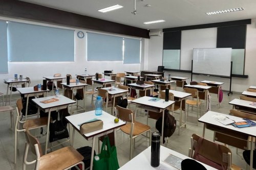 Tak Ada Wali Laki-laki, Siswi SMP di Kendari Minta Bantuan Damkar Ambil Rapor Sekolah