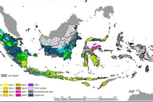 Operasi Modifikasi Cuaca untuk Menurunkan Intensitas Hujan, Fokus Modifikasi Cuaca di Wilayah Barat dan Selatan, Perkiraan Cuaca ke Depan: Waspadai Banjir Rob, Perkembangan Awan dan Potensi Hujan di Wilayah Barat dan Selatan, Wilayah Rawan Terbentuknya Siklon Tropis, BMKG Peringatkan Musim Hujan di Aceh hingga Akhir Desember 2025, Potensi Banjir Rob