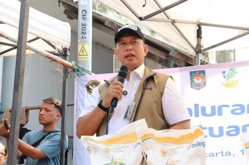 Perum Bulog, Ahmad Rizal Ramdhani, Kabais TNI, Dirut Bulog, Bulog Bantah Ahmad Rizal Ramdhani Jadi Kabais TNI