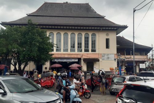 Jalan-jalan ke Solo? Ini 9 Kuliner di Pasar Gede yang Bisa Dicoba, Murah dan Enak