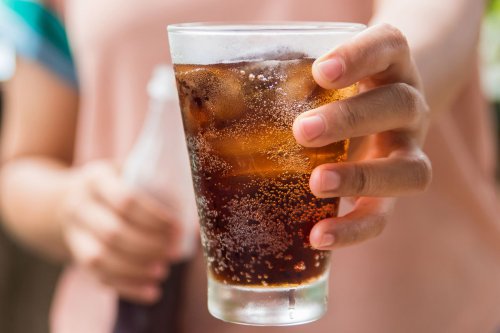 Awas! Ini yang Terjadi Jika Minum Soda Diet Setiap Hari, Menurut Ahli Gizi