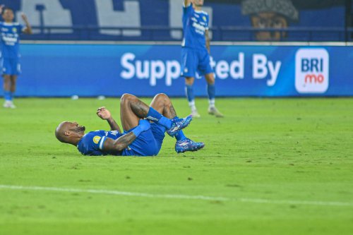 Musim Buruk David da Silva di Persib, Jatuh-Bangun Cedera Lagi, Serba Salah