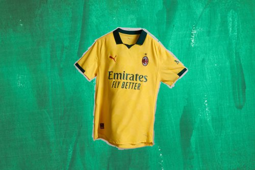AC Milan Rilis Jersey Ketiga Warna Kuning, Dipakai Lawan Liverpool
