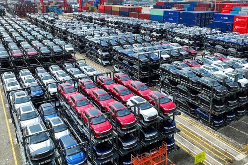 BYD Geser Tesla sebagai Produsen Mobil Listrik Terbesar Dunia