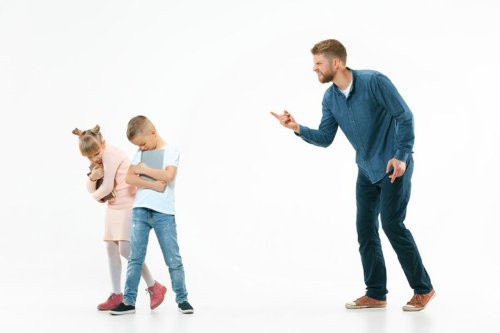 Top 5+ Ciri-ciri Parenting VOC Menurut Psikolog, Pernah Melakukannya?
