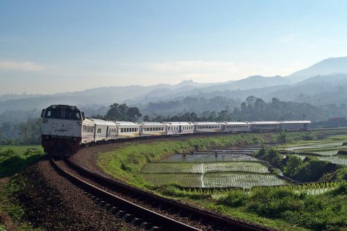 Rute dan Harga Tiket Tarif Khusus KAI, Eksekutif Mulai Rp 40.000