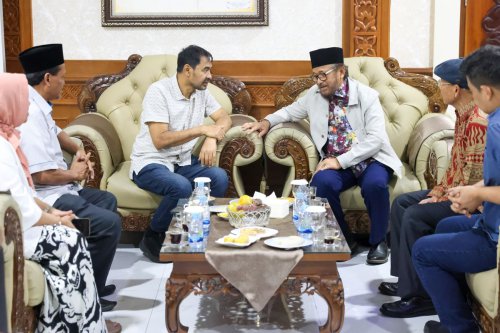 Gubernur Aceh Terima Bantuan Luar Negeri Lagi: Siapa yang Menolong, Ikhlas Kita Terima