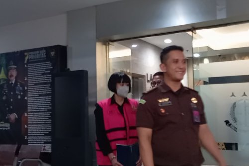 Pengakuan Marcella Santoso: Sebar Konten Negatif Lewat 150 Buzzer, Bayar Ratusan Juta Rupiah