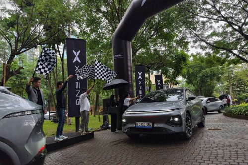 Xpeng Serahkan 100 Unit G6 ke Konsumen dan Ajak Road Trip Singkat